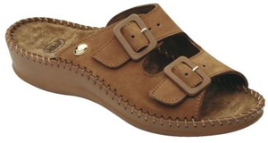 WEEKEND NUBUCK WOMENS MASSAGE TAN 36